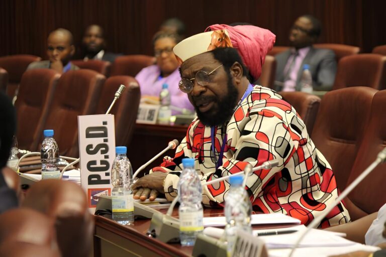 10.-.-Partido-de-la-Coalición-Social-y-Democrática-PCSD-Buenaventura-Monsuy-Asumu.1-600x400 (1)